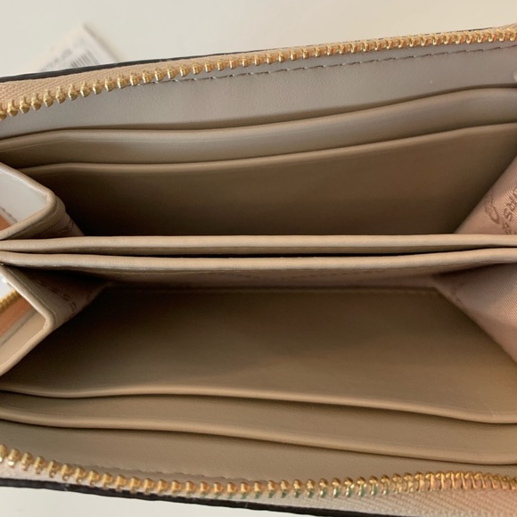 Michael Kors coin/card case Gold pebbled leather - Picture 5 of 7